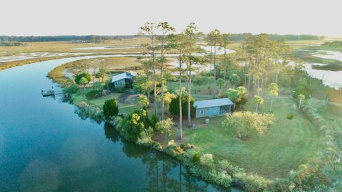 8821 Peters Point Road, Edisto Island, SC, 29438 | Card Image