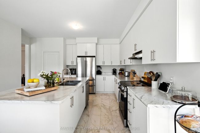 82 Calypso Ave, House other with 5 bedrooms, 4 bathrooms and 2 parking in Minesing ON | Image 17