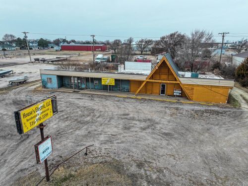 219 S Haverhill Rd, El Dorado, KS, 67042-3219 | Card Image