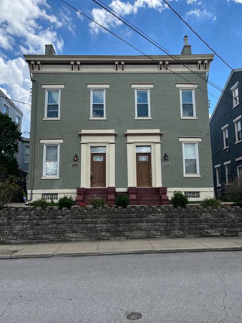 115 E 8th St, Covington, KY, 41011-3133 | Card Image
