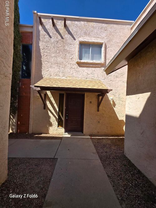 g-11209 Campestre Ln, El Paso, TX, 79936-5233 | Card Image