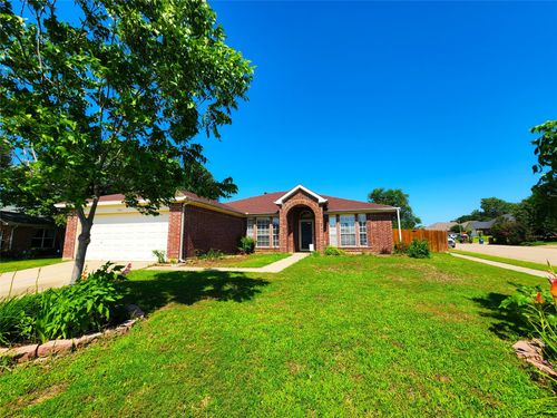 2901 Custer Dr, Corinth, TX, 76210-2289 | Card Image