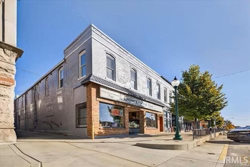 5-110 W 6th St, Bloomington, IN, 47404-3910 | Card Image