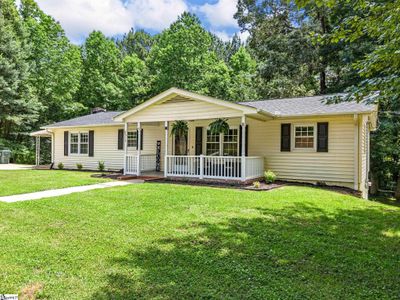 1319 Pleasant Hill Road, House other with 3 bedrooms, 1 bathrooms and 1 parking in Landrum SC | Image 2