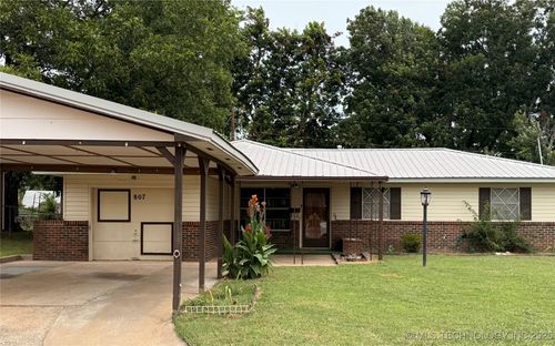 807 N C Ave, Cleveland, OK, 74020-1211 | Card Image