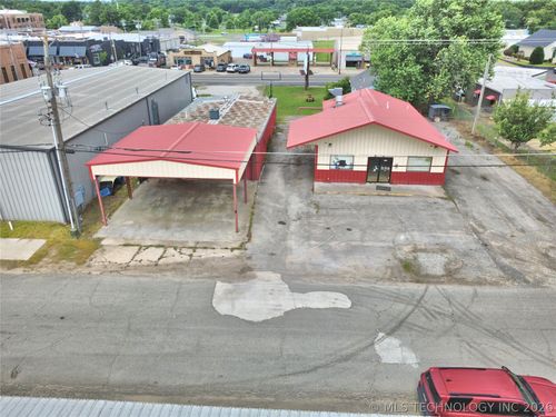 313 N Front St, Eufaula, OK, 74432-2626 | Card Image