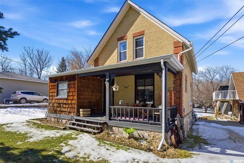 160 Elgin Cres, Lumsden, SK, S0G3C0 | Card Image