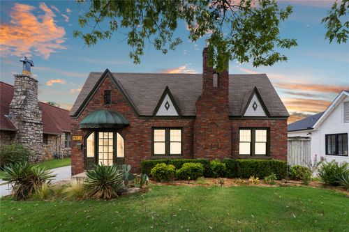 1512 Gary Pl, Tulsa, OK, 74104-5226 | Card Image