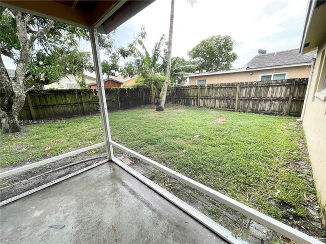 0 - 22676 Sw 65th Ter, House other with 3 bedrooms, 2 bathrooms and null parking in Boca Raton FL | Image 24