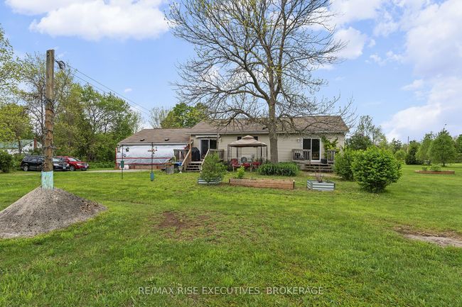 2329 Harlem Rd, House other with 2 bedrooms, 2 bathrooms and 8 parking in Portland ON | Image 24