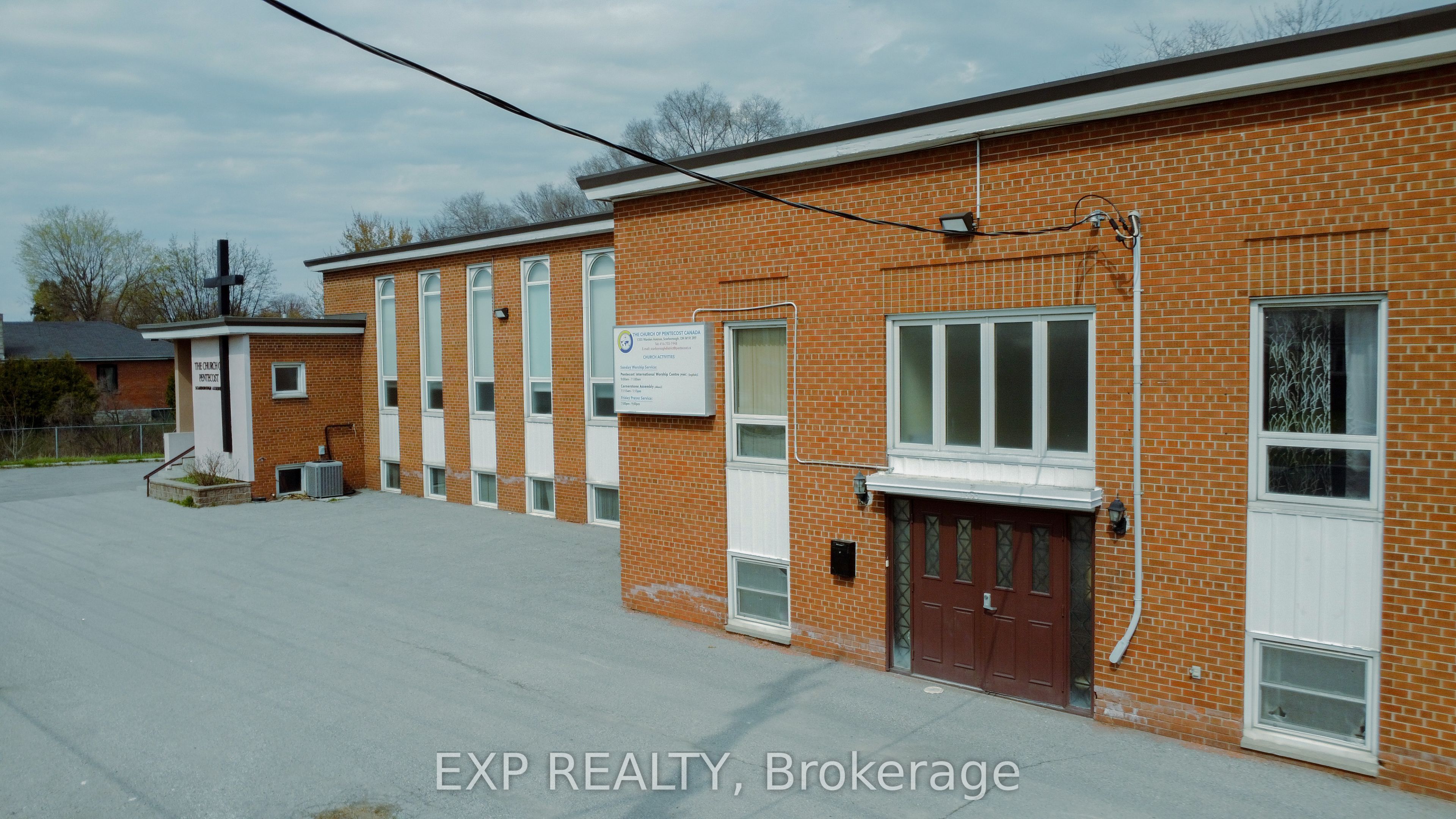 Commercial Sale in Toronto E04 2