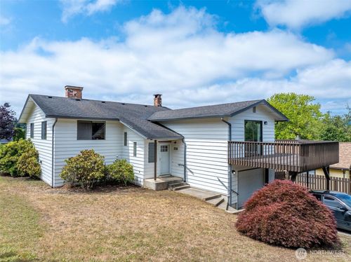 226-220 E Oak St, McCleary, WA, 98557-9541 | Card Image