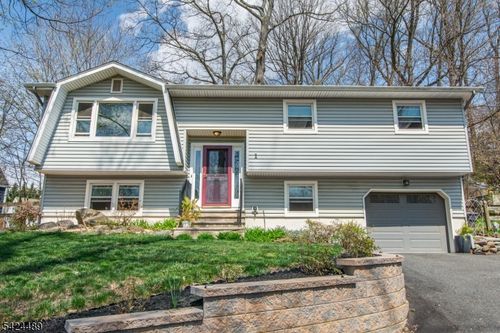 1 Eldridge Rd, Mount Tabor, NJ, 07878-9205 | Card Image