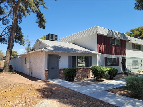 629 Pecos Way, Las Vegas, NV, 89121-2448 | Card Image