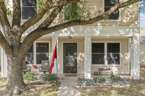 9915 Farrell Dr, Houston, TX, 77070-4516 | Card Image