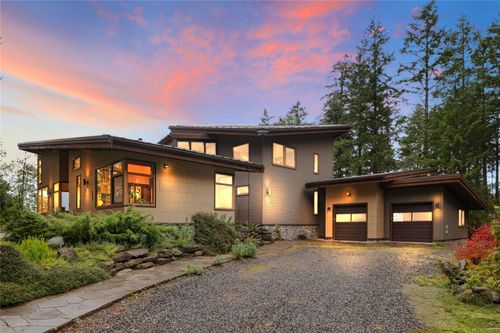 4985 Aho Rd, Ladysmith, BC, V9G2B8 | Card Image