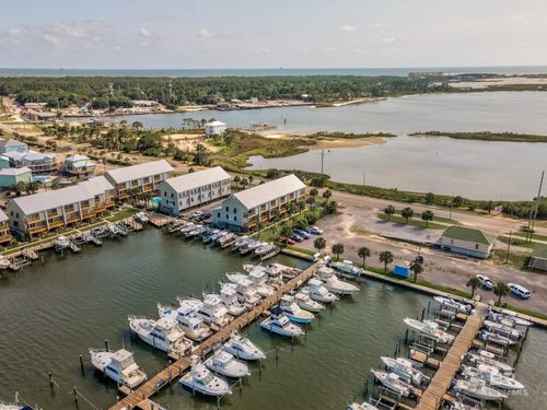 8d-630 Lemoyne Dr, Dauphin Island, AL, 36528-4490 | Card Image