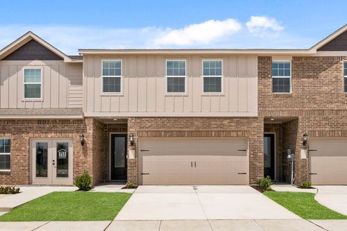 443 Mbs Way, Pilot Point, TX, 76258-1728 | Card Image