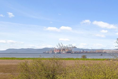 96-2426 Rabbit Dr, Tsawwassen, BC, V4M0E1 | Card Image