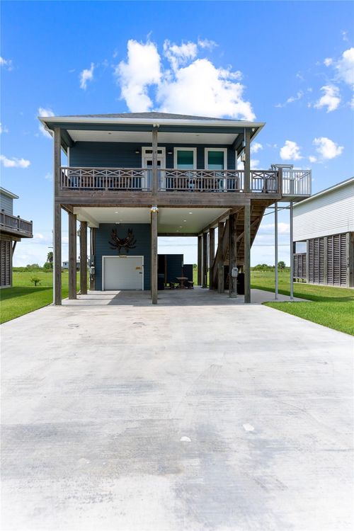 3271 Hidden Gold, Crystal Beach, TX, 77650 | Card Image