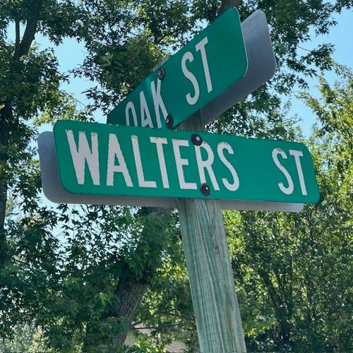 11629 Oak St, Downs, IL, 61736-9401 | Card Image