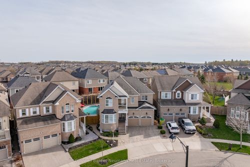 356 Falling Green Cres, Kitchener, ON, N2R0G4 | Card Image