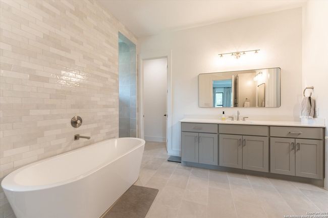 435 Arthur Ct, House other with 4 bedrooms, 3 bathrooms and null parking in Spring Branch TX | Image 13