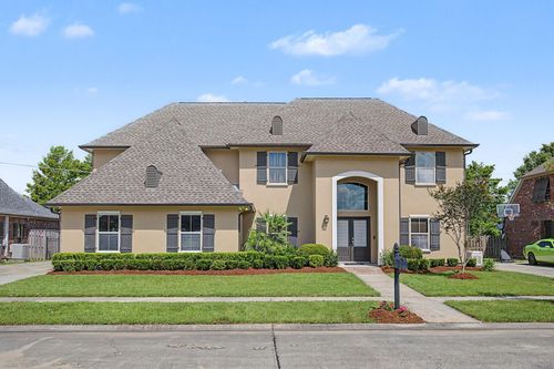 256 Riverwood Dr, Houma, LA, 70360-7984 | Card Image