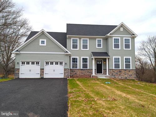 2803 N Charlotte St, GILBERTSVILLE, PA, 19525-9662 | Card Image