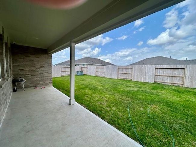 1215 Shady Pines Dr, House other with 3 bedrooms, 2 bathrooms and null parking in Beasley TX | Image 17