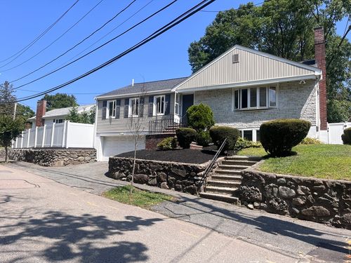 181 Moss Hill Rd, Boston, MA, 02130-3037 | Card Image