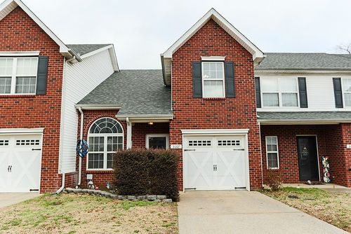 3007 Denny Brooke Ln, Smyrna, TN, 37167-3969 | Card Image