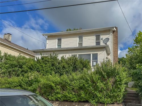 220 W 10th Ave, Tarentum, PA, 15084-1204 | Card Image