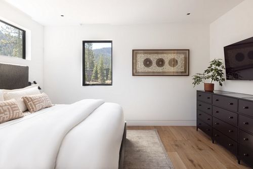 2-323 Creeks End Ct, Olympic Valley, CA, 96146-1038 | Card Image