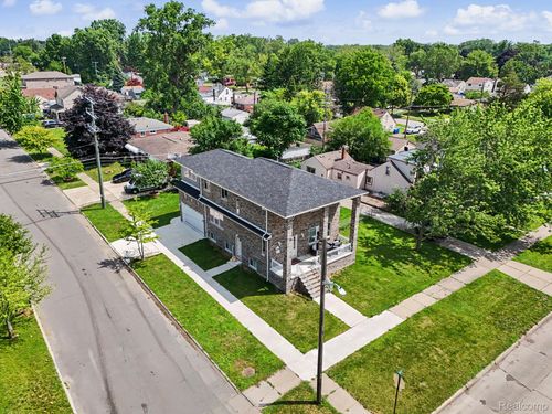 26172 Hass St, Dearborn Heights, MI, 48127-2951 | Card Image