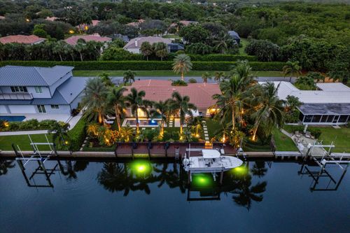 8884 Se Pelican Island Way, Hobe Sound, FL, 33455-3116 | Card Image