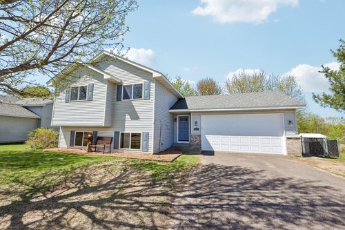 721 Horseshoe Ln, Braham, MN, 55006-3223 | Card Image