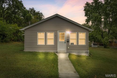 208 W Desoto Rd, Bonne Terre, MO, 63628-1110 | Card Image