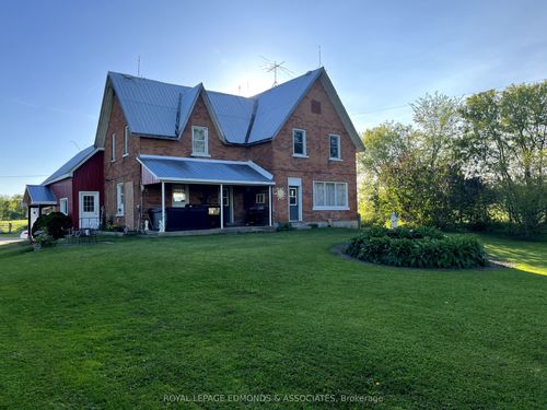 315 Beachburg Rd, Cobden, ON, K0J1K0 | Card Image