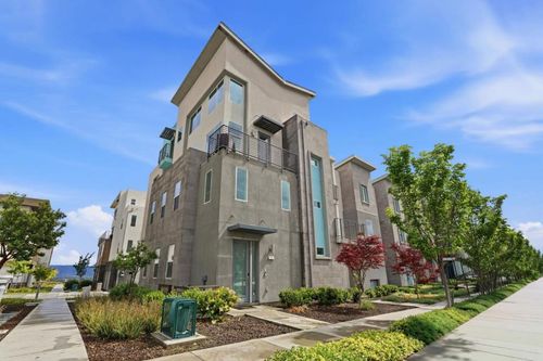 7-115 Agustin Narvaez St, San Jose, CA, 95136-5026 | Card Image