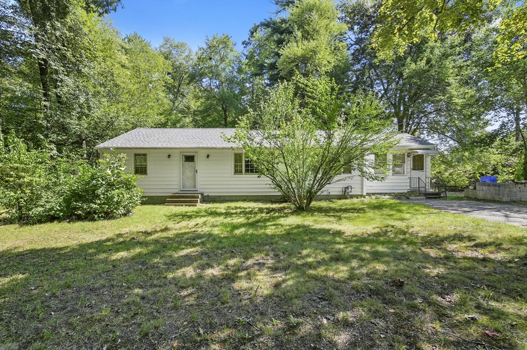 Kibbe Rd, East Longmeadow, MA 01028