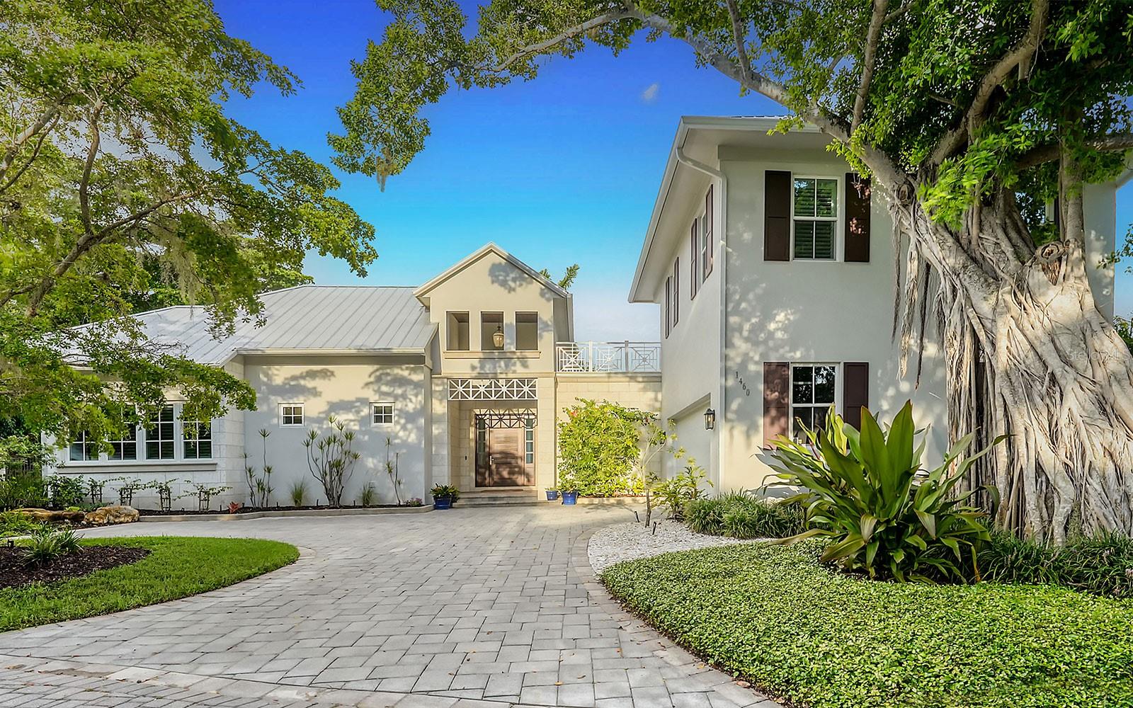 Rebecca Ln, Sarasota, FL 34231