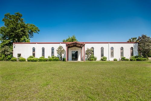 95 Highland Cir, Nashville, GA, 31639-5800 | Card Image