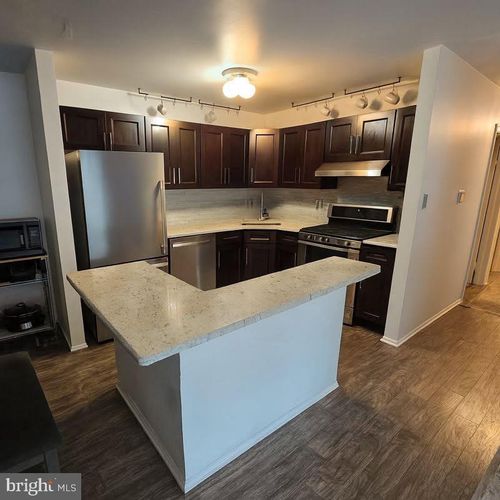 407 Harrier Row, MARLTON, NJ, 08053-1046 | Card Image