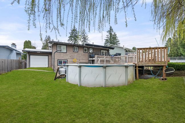 34232 Cedar Avenue, House other with 5 bedrooms, 2 bathrooms and 8 parking in Abbotsford BC | Image 32
