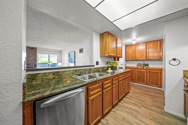 UNIT-4 - 110 N 2 Nd Ave, Condo with 1 bedrooms, 1 bathrooms and 2 parking in Chula Vista CA | Image 5