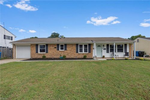 3828 Concord Bridge Rd, Virginia Beach, VA, 23452-3217 | Card Image