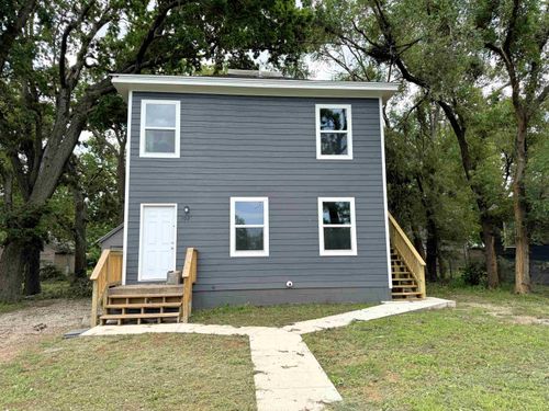 102 & 102 1/2 N West Pl, Salina, KS, 67401 | Card Image