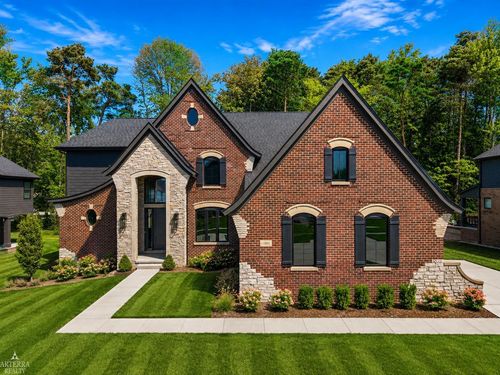 11891 Ovation Ct, Shelby Twp, MI, 48315 | Card Image