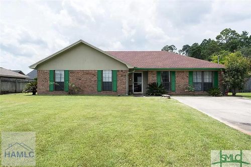 907 Primrose Ln, Hinesville, GA, 31313-1047 | Card Image